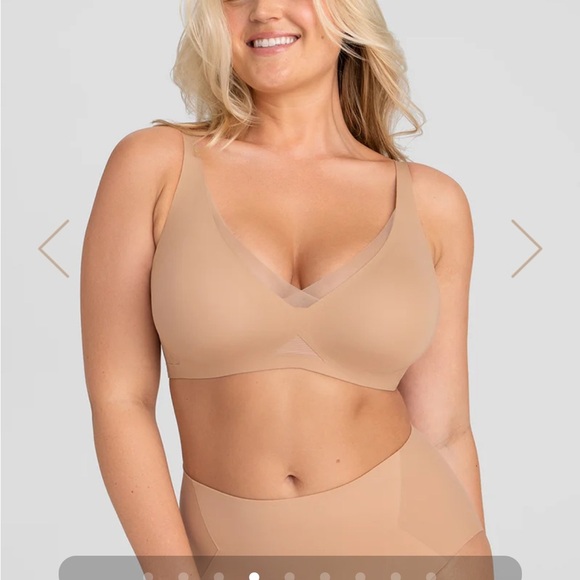 Honeylove Cross over V neck Bra in Sand - Picture 4 of 8